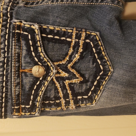 Miss Me Irene Boot Cut - Picture 3 of 6